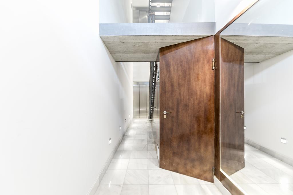 Iloftmalaga Premium Centro Historico Apartment Luaran gambar